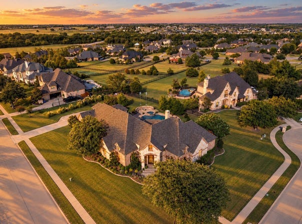 1 Clements Court, Heath, TX 75032