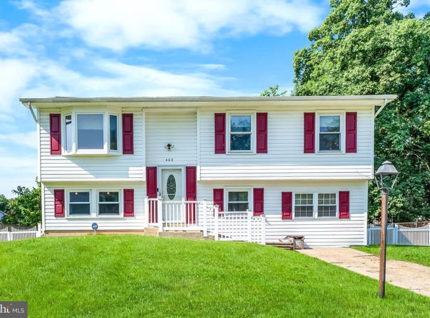 403 UNIVERSITY Drive, WALDORF, MD 20602