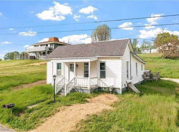 7145 Bloomfield Road, Cambridge, OH 43725
