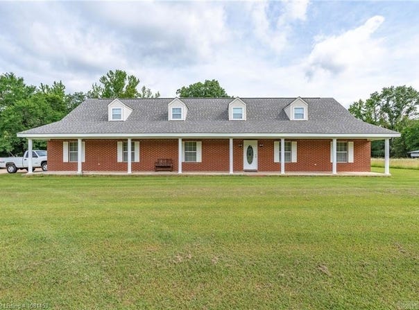 18558 E Highway 28, Parks, AR 72950