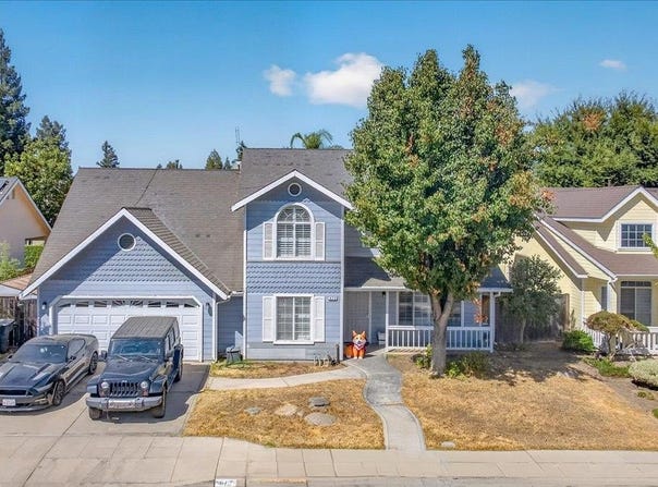 673 Bedford Avenue, Clovis, CA 93611