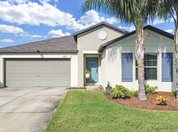 5037 WHITE CHICORY Drive, APOLLO BEACH, FL 33572