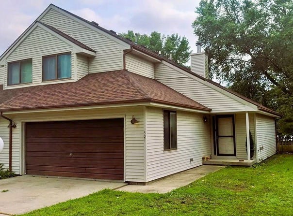 507 Clearwater Drive, Champaign, IL 61822