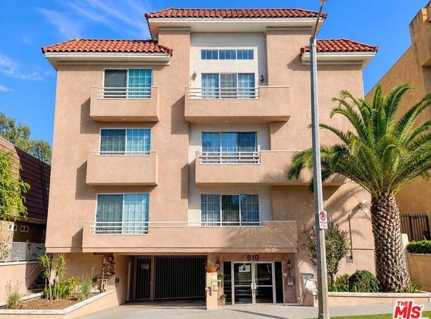 810 S Lucerne Blvd, Los Angeles, CA 90005