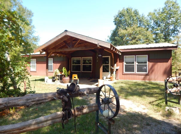 2814 HARE RD., Gilmer, TX 75644