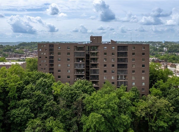 5600 Munhall Rd, Pittsburgh, PA 15217