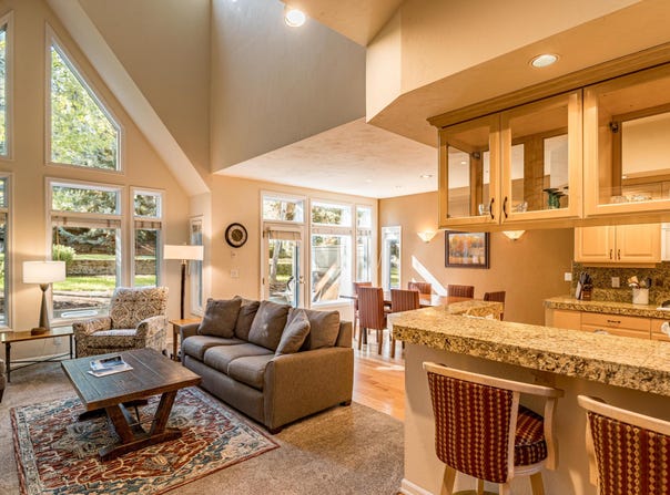 57022 Peppermill Circle, Sunriver, OR 97707
