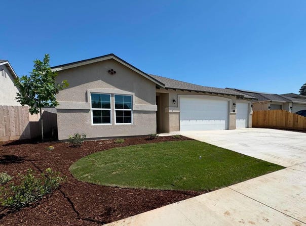 333 Windsor Street, Exeter, CA 93221