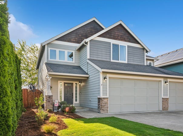 2137 N LEGACY Dr, Newberg, OR 97132
