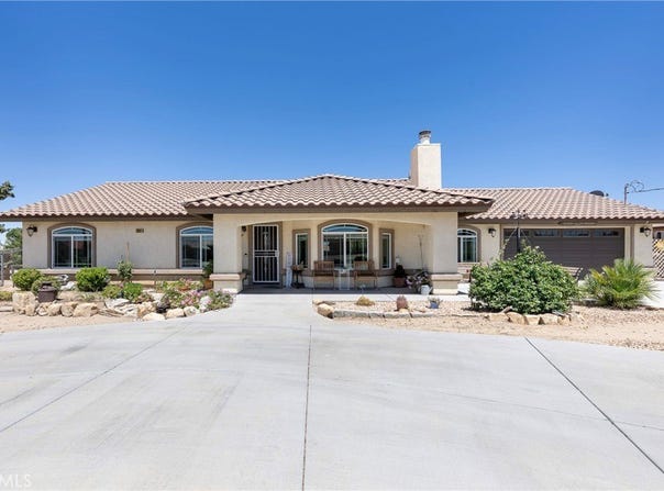 7653 Montrose, Hesperia, CA 92345