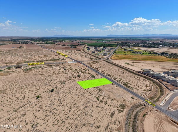 12537 North Loop Drive, Clint, TX 79836
