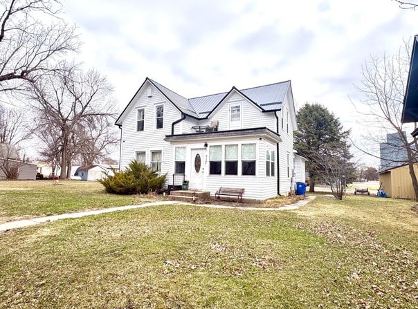 318 4th Street, Boyd, MN 56218