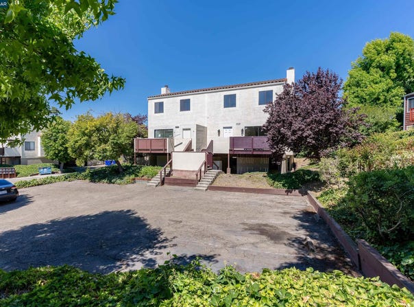 1707 Dalessi Dr, Pinole, CA 94564