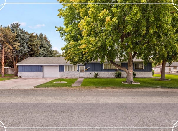1755 2nd Ave E, Twin Falls, ID 83301