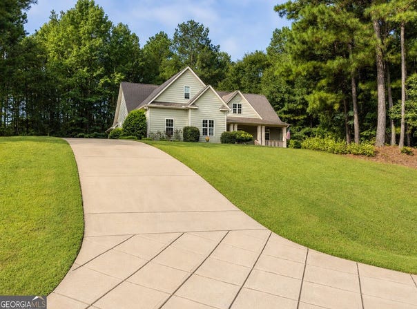 405 Barouche Drive, Thomaston, GA 30286