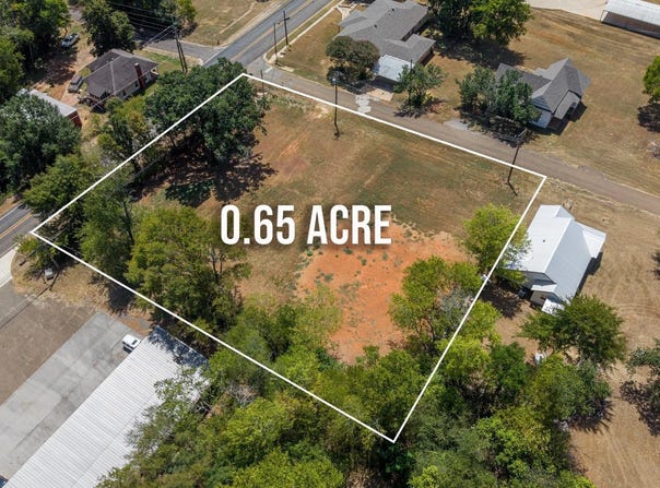 Fourth St., Hughes Springs, TX 75656