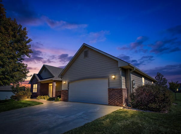 3505 Vanesta Drive, Manhattan, KS 66503
