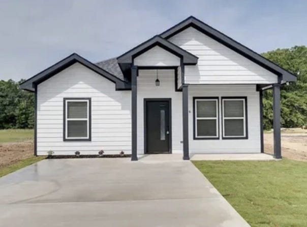 116 Bowie Street, Mabank, TX 75156