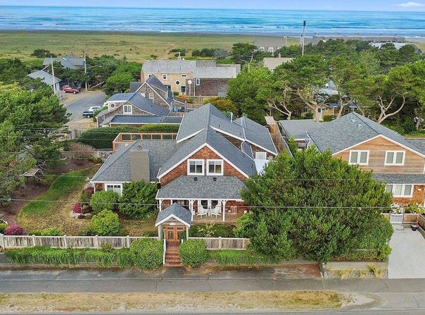 738 N MARION Ave, Gearhart, OR 97138