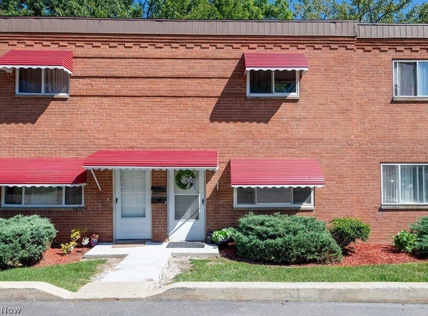 199 Dalepark Drive, Bedford, OH 44146