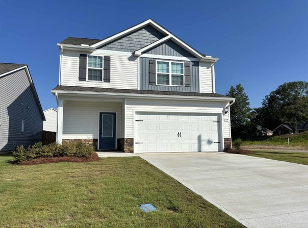 1204 Crested Iris Street, Moore, SC 29369