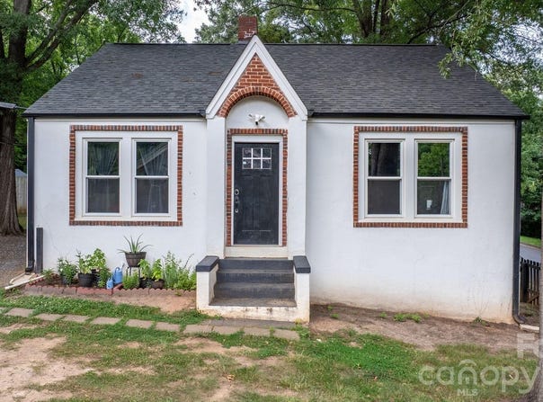 331 5th Avenue SE, Hickory, NC 28602