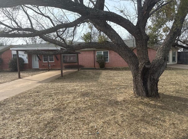 2725 Robertson Drive, Abilene, TX 79606