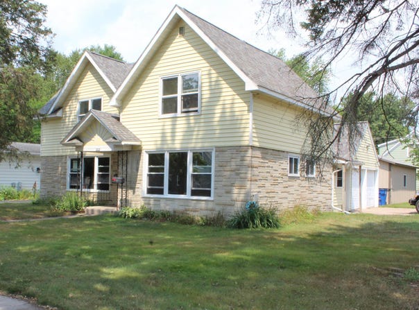 1412 E 6TH STREET, Merrill, WI 54452
