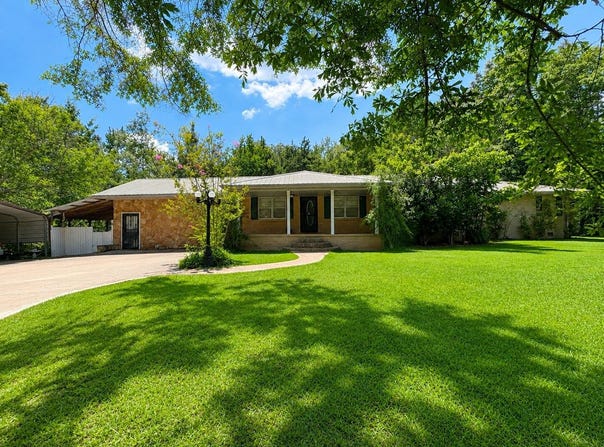 1061 County Road 14, Myrtle, MS 38650