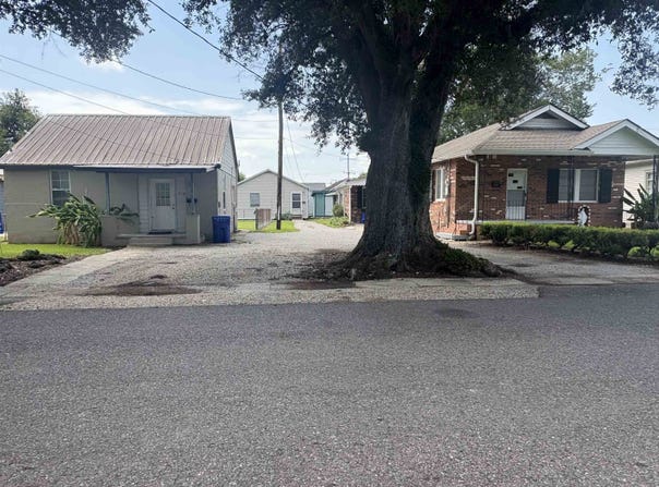 516 St Charles St, Thibodaux, LA 70301