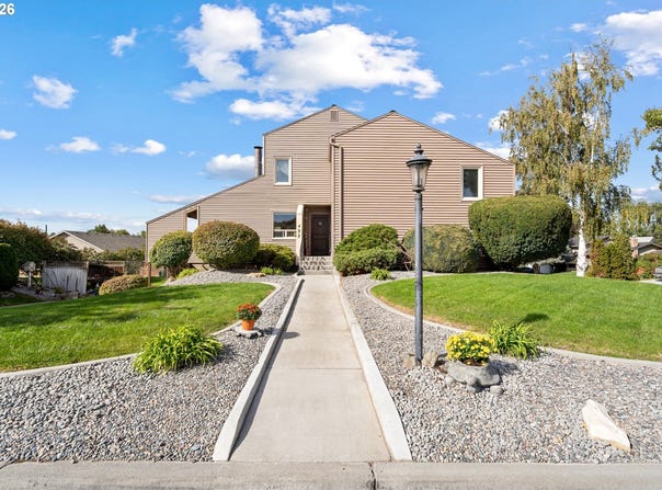 495 NW 9TH St, Hermiston, OR 97838