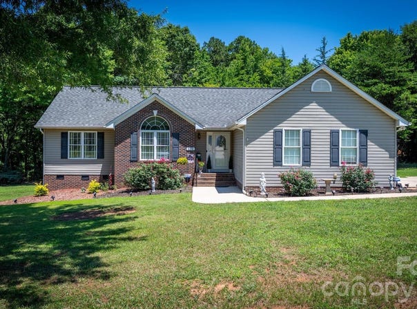 6479 Ameba Lane, Denver, NC 28037