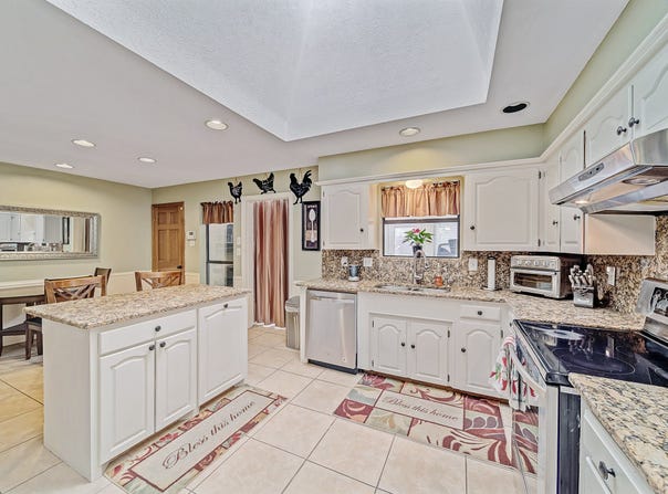 4640 Versailles Lane, Plano, TX 75093