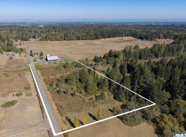 9999 Hooker Road, Sequim, WA 98382
