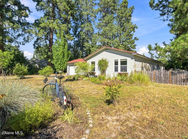 521 S Olive Ave, Sandpoint, ID 83864