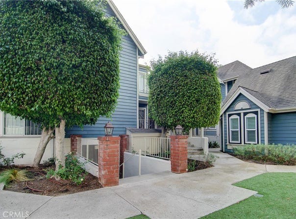 810 Baker, Costa Mesa, CA 92626