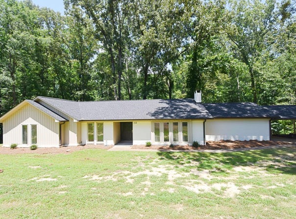 112 Red Shoe Run, Saltillo, MS 38866