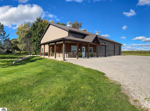 1025 Reed Road, Sterling, MI 48659