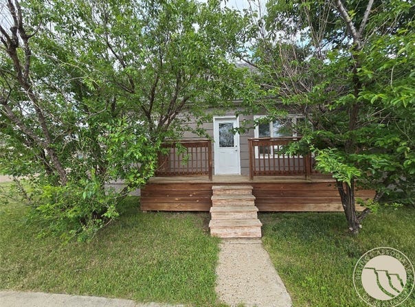 302 S 8th Street E, Baker, MT 59313