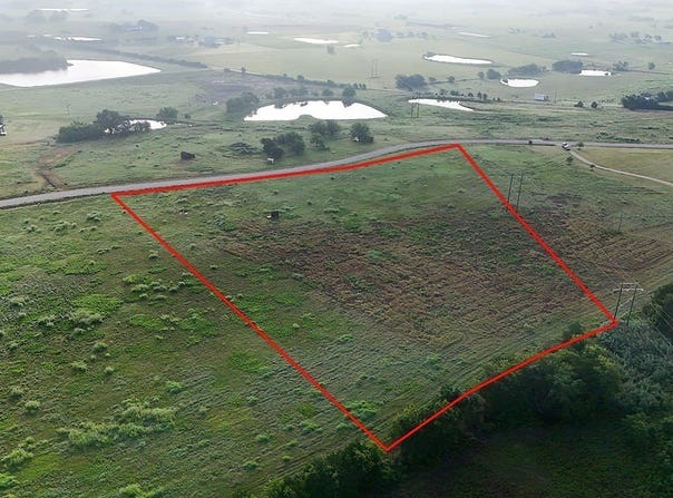 227 Vineyard View Trail, Carmine, TX 78932