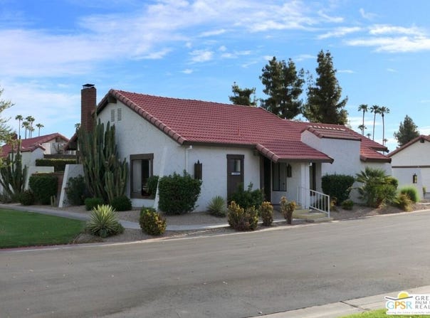 2360 W Miramonte Cir, Palm Springs, CA 92264