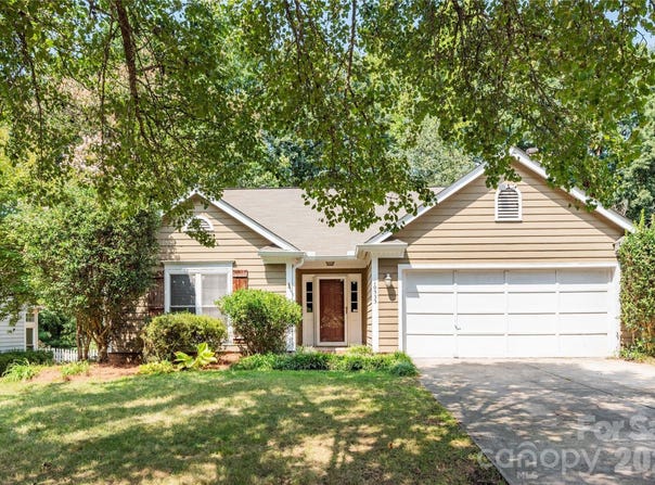10333 Danesway Lane, Cornelius, NC 28031