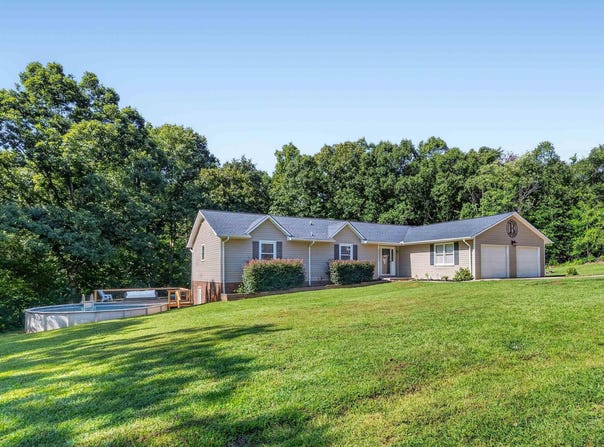 180 Hillcrest Drive, Gaffney, SC 29340