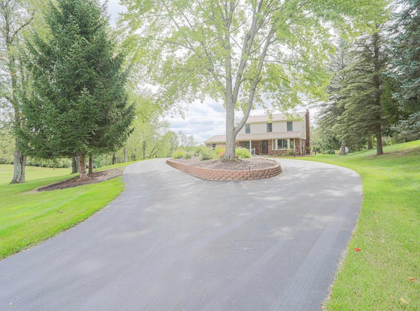 4900 Caravan Drive, Dryden, MI 48428