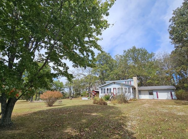 30349 County Road V-234, Drury, MO 65638