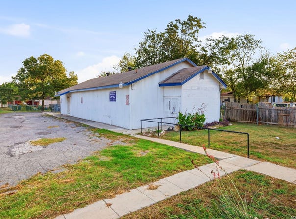 3802 W Salinas St, San Antonio, TX 78207