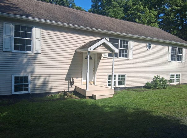10 Lena Lane, Cairo, NY 12413