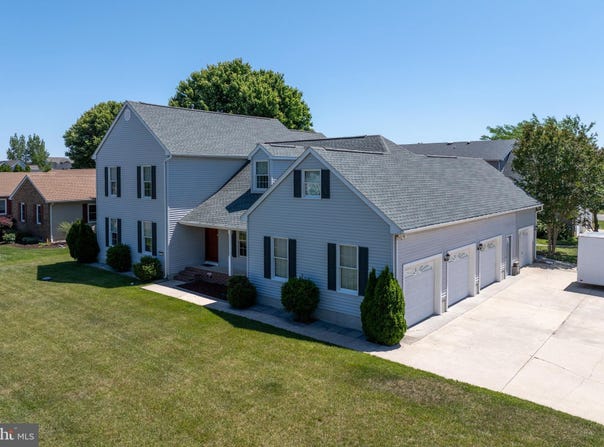 55 BAY BREEZE Drive, LEWES, DE 19958