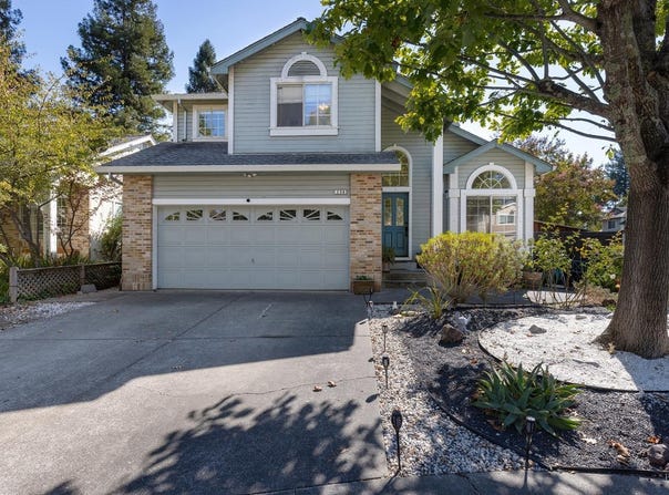 236 Wikiup Meadows Drive, Santa Rosa, CA 95403