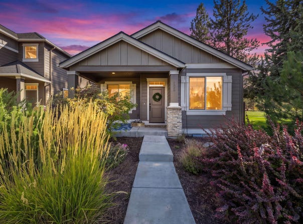 20909 Sotra Loop, Bend, OR 97702